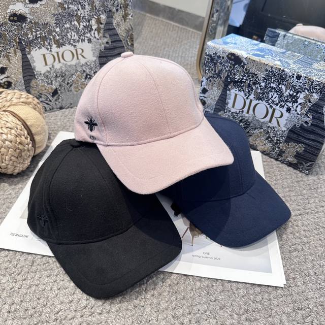 Dior迪奥 刺绣小蜜蜂 官网同步新款发布 D家棒球帽超级火爆