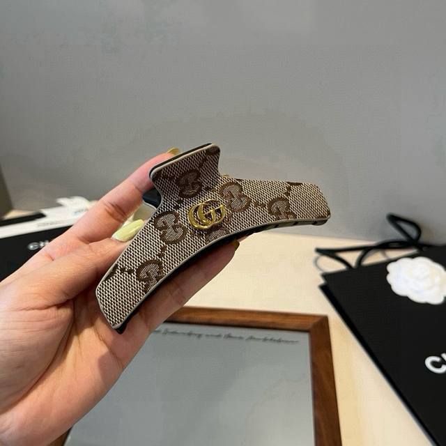 Gucci古奇新款发夹