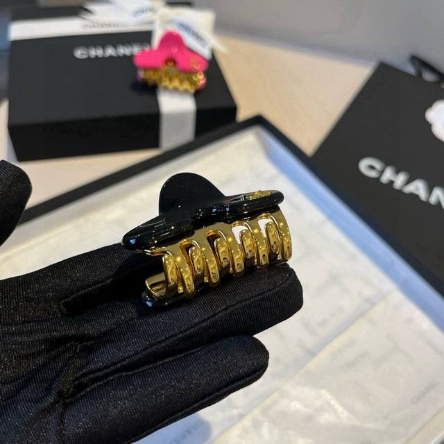 单个 Lv路易威登发夹
