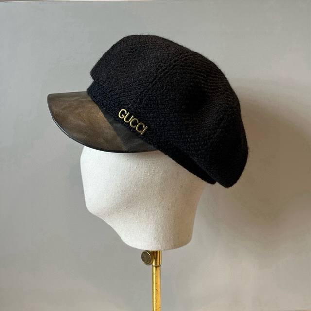 Gucci古奇新款鸭舌画家帽，头围57Cm