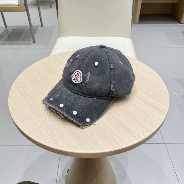蒙口Moncler春款新款个性棒球帽，透气性巨佳，四季佩戴款高颜值时尚单品！ 男女同款