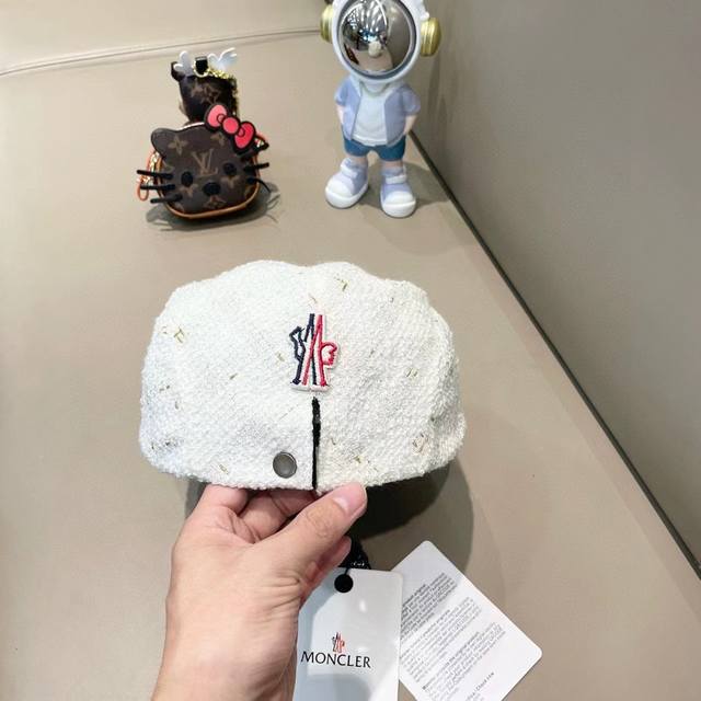蒙口Moncler复古英伦风前进帽女休闲贝雷帽男情侣韩版春秋季时尚潮款鸭舌帽子
