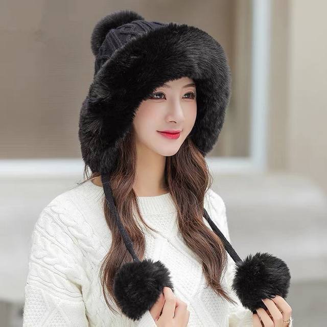 香奈儿Chanel 新款毛线帽子女士冬季可爱毛球套头帽保暖加绒护耳套头雷锋帽