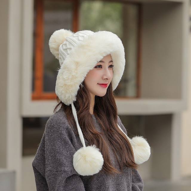 香奈儿Chanel 新款毛线帽子女士冬季可爱毛球套头帽保暖加绒护耳套头雷锋帽