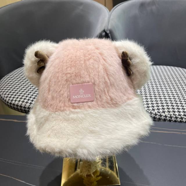 蒙口Moncler 冬新款可爱鹿角小熊耳朵渔夫帽保暖百搭街头盆帽