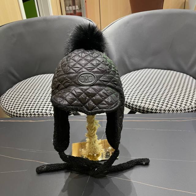 赛琳Cellne 秋冬新款雷锋帽女冬季时尚保暖加绒防寒骑车护耳帽防帽子女