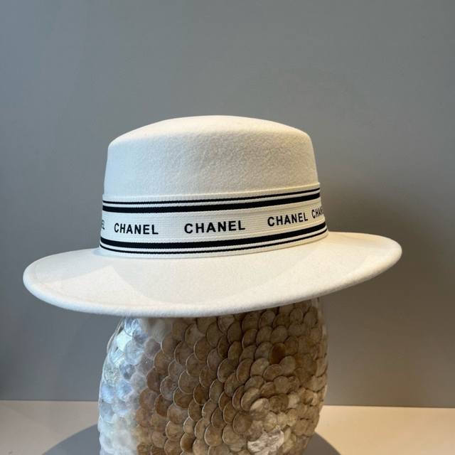 白色 Chanel香奈儿秋冬新款羊毛礼帽，平顶礼帽，百分百羊毛%面料，头围57Cm