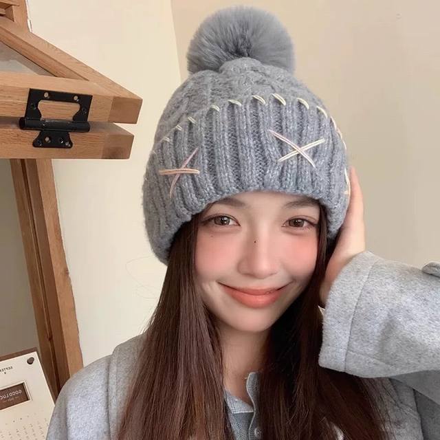 蒙口Moncler 安可拉红色系针织帽子女2025年秋冬季新款 韩版时尚加厚保暖毛线帽