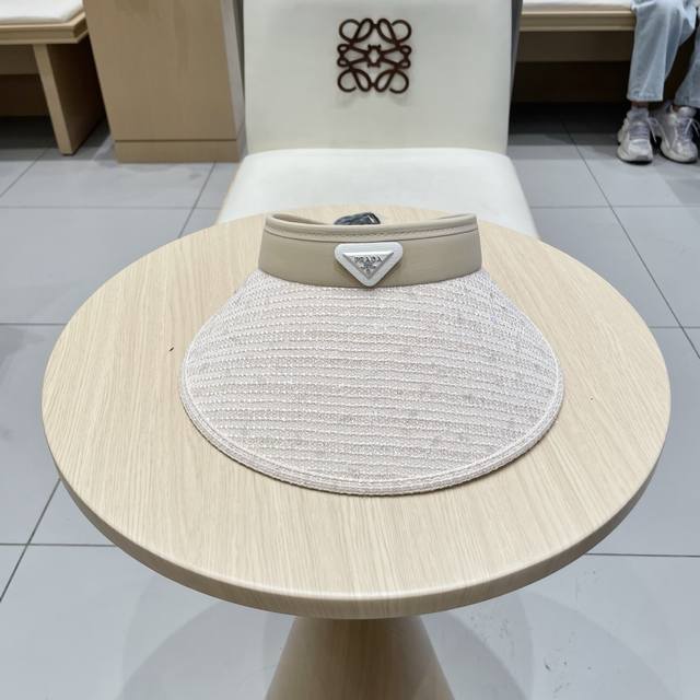 prada普拉达新款空顶发箍遮阳帽，可调节，头围57Cm