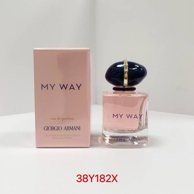 原单品质 阿玛尼我的方式香水50Ml实拍现货阿玛尼My Way我的方式女士香水50Ml 前调: 卡拉布里亚佛手柑 埃及橙花， 中调：晚香玉 茉莉， 尾调：佛吉尼