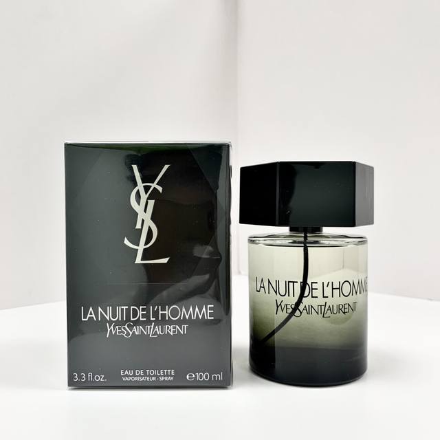 原单品质 圣罗兰天之骄子暗夜男士淡香水 Ml实拍现货Ysl Yves Saint Laurent La Nuit De I'homme, 2009 品牌：圣罗兰