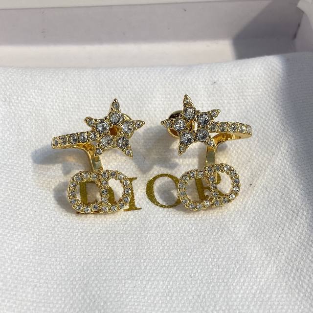 De115 Di R 迪 星星Cd耳钉