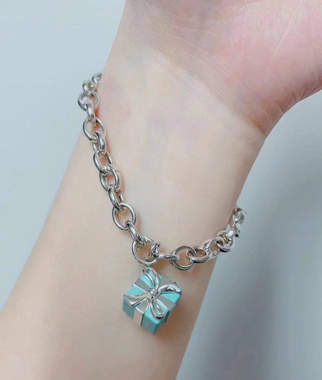 新款Tiff Ny 蒂芙尼手链Tiffany蒂芙尼礼盒手链