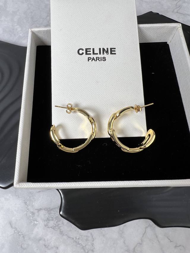 Celine 耳钉