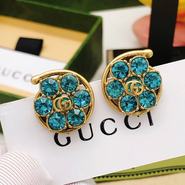 编号Ged0209 Gucc*最新款花朵耳钉蓝色 一致Zp黄铜材质