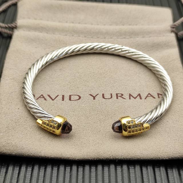 David Yurman 5Mm金头银色5排钻手镯。紫钻、建议适合佩戴的手围15-20Cm 编号Dysz-281