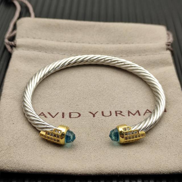 David Yurman 5Mm金头银色5排钻手镯。蓝钻、建议适合佩戴的手围15-20Cm 编号Dysz-283