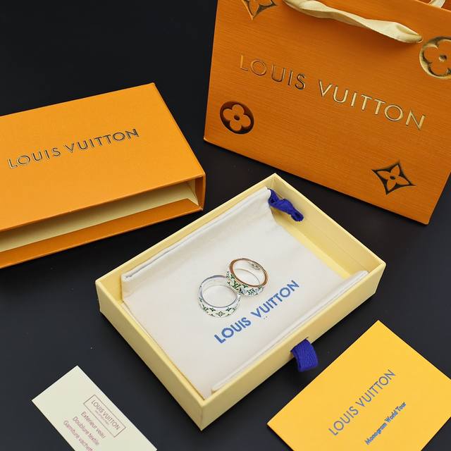 Louis Vuitton 路易威登Lv 新款银色Logo印花戒指 M L码 现货秒发 6-11码