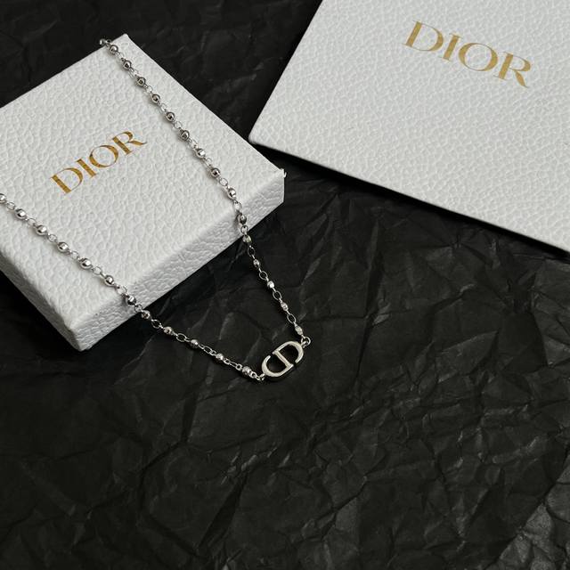 Dior 迪奥 中古 项链 专柜一致上新 精选原版一致 黄铜材质 甜美气质高雅。