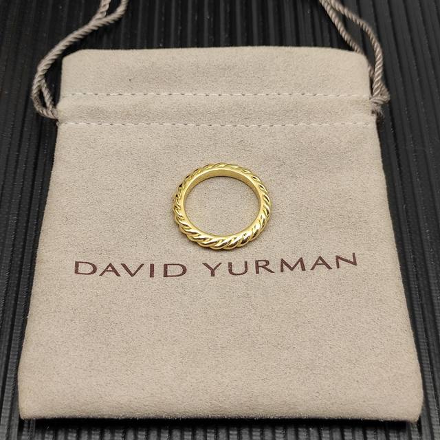David Yurman 金色3Mm单纽线戒指 尺寸：美号，6-7-8-9，四个号