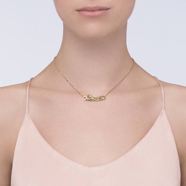 cartier 卡地亚项链豹子项链经典贵族范儿、奢华满钻抚媚豹子设计独家实拍 电镀18K金工艺 专柜版本 一比一质量搭配祖母绿豹眼 使豹子神态更加动人霸气满钻豹