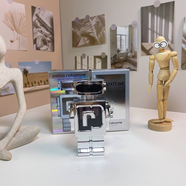 帕高Paco Rabanne 帕科 新香 Phantom 幻影机器人未来男士 Ml 前调 松木 柑橘 柠檬 中调 茶 茉莉 薰衣草 后调 零陵香豆 香松 檀香