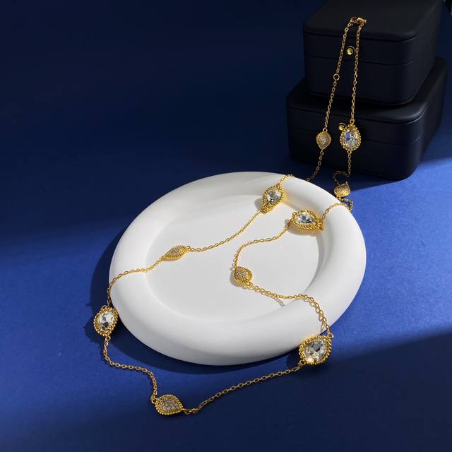 Bs80 秋冬款上新宝诗龙Boucheron珠边水滴锆石满钻长款金属质感毛衣链 黄铜材料电镀18K金 10个色 尺寸约：总长89.5Cm含两段调节扣