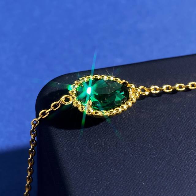 Bs80 秋冬款上新宝诗龙Boucheron珠边水滴锆石满钻长款金属质感毛衣链细节尺寸图 黄铜材料电镀18K金 10个色 尺寸约：总长89.5Cm含两段调节扣