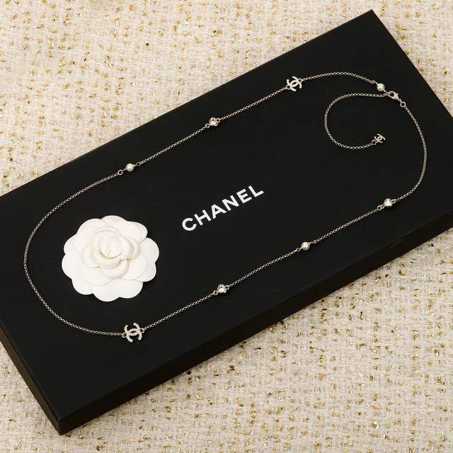 我们出品 Z批 12350！量大咨询客Fu 香 爱心链条珠长链 25秋冬最新款爱心系列全网首发！老规矩先到先得太爱啦一眼心动！特别定制一致Z批的施华洛爱心钻超级