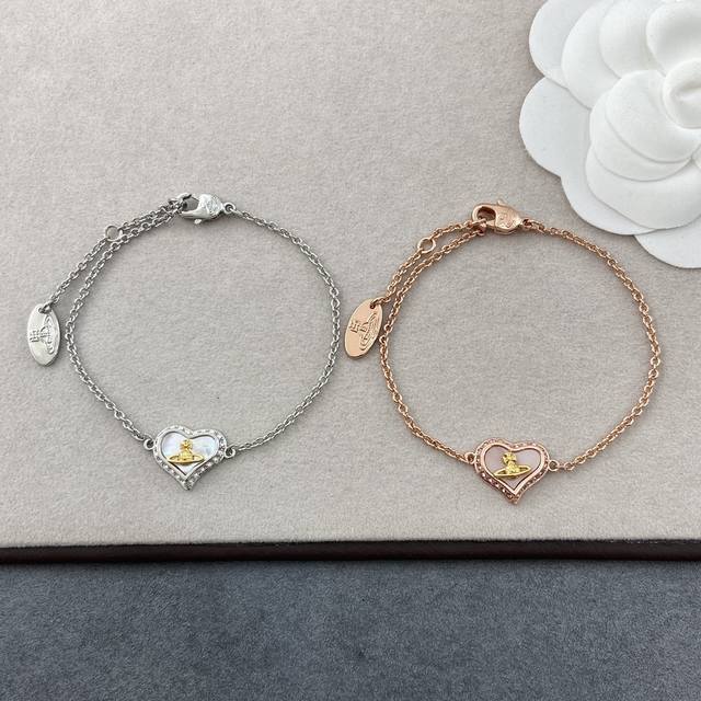Vs0525 Vivienn Westwood 西 后 土星爱心手链 绝美土星爱心贝母套装一定要整套入，闭眼入[机智][机智]少女心爆棚，实物一整个惊艳住啦小孩