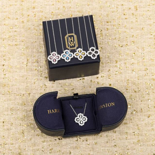 3459 我们出品 Loop项链 ，可订做18K真金真钻版，只做对版真金货，价询客Fu Hw家的Diamond Loop花园系列，Loop系列珠宝设计取材于品牌