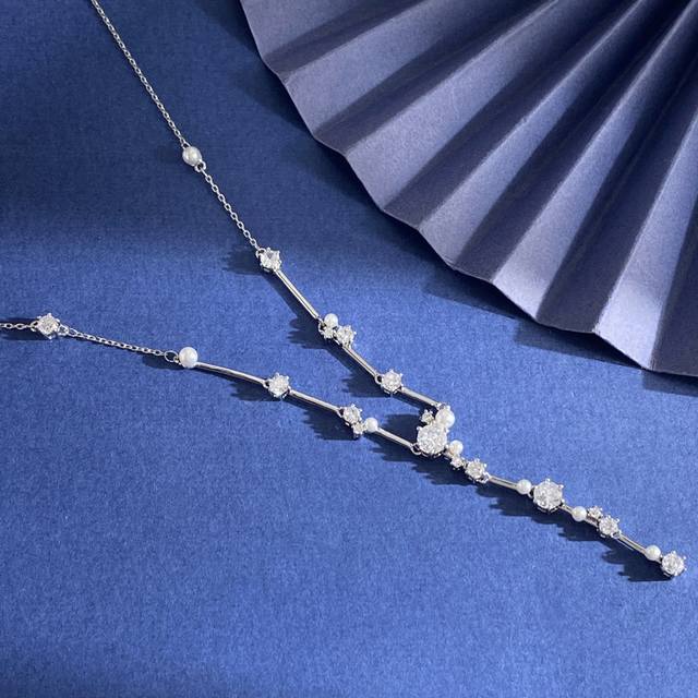 Sh93 施华洛世奇时尚轻奢气质镶钻小米珍珠Y形项链可自由调节长短 黄铜材料 银色 重约10.4G