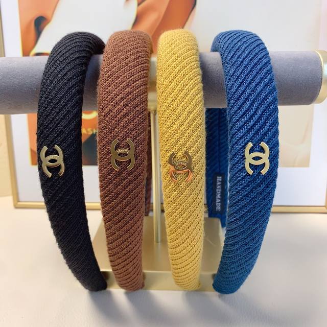 Chanel小香 Chanel发箍 羊毛窄版钛钢Logo轻奢风发箍气质百搭小仙女必入单品名媛风十足～宝藏款 闭眼入推荐款 单个