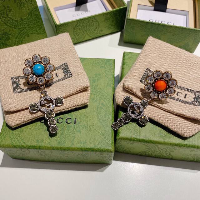 编号Ged0110 古驰新款太阳花镶钻耳钉 Gucc 古奇 太阳花单只耳夹 阳光小雏菊 橘色 绿松石 高级定制！