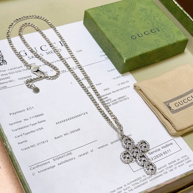 不爆不发 古驰官网新款同步更新 抖音带货网红首选 古驰项链最新款链条档次更高明星同款Anger Forest系列蜜蜂双G古驰项链定制项链 细节对版做旧处理 非市