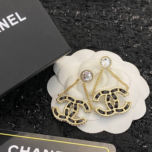 编码E942 0857845 耳钉热销款火爆上新 同步专柜独家高端品质实拍图代购级别做工精致细腻重工版本超级仙女唯美的一款做工超级细心无漏洞媲美Zp买到就是赚到