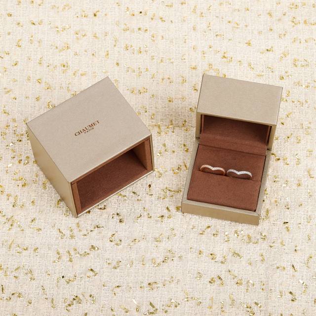 203736 我们出品 白鹭戒指 Zp48100+ 认准唯一一家真正购入珠宝类Zp开发的，可订做18K真金真钻版，只做对版真金货，价询客Fu JoséPhine