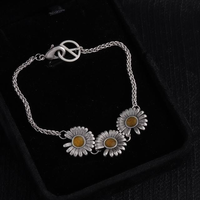 Jacob&Co 捷克豹手链 小雏菊手链