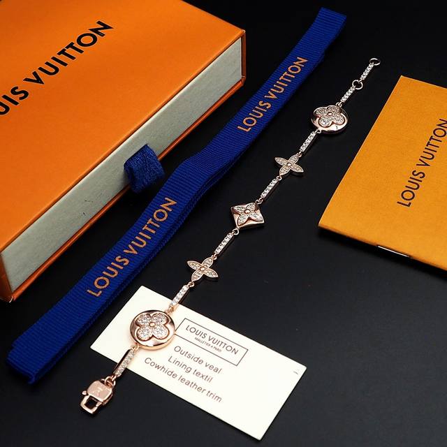 驴家老花满钻手链