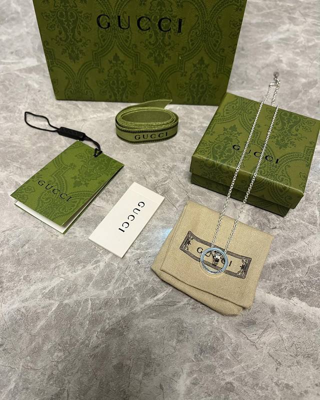 转运双环项链 纯银材质 互扣双环造型 时尚搭配