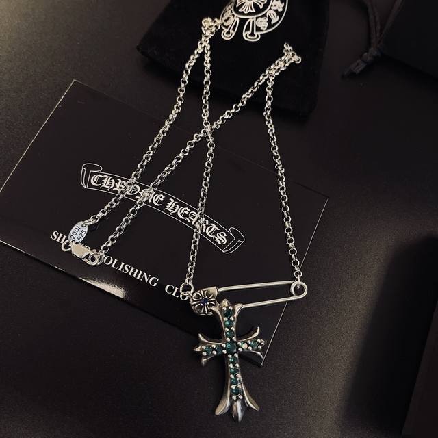 太帅爆了最新款 不爆不发 厂家直销 原版一比一复刻 克罗心复古项链