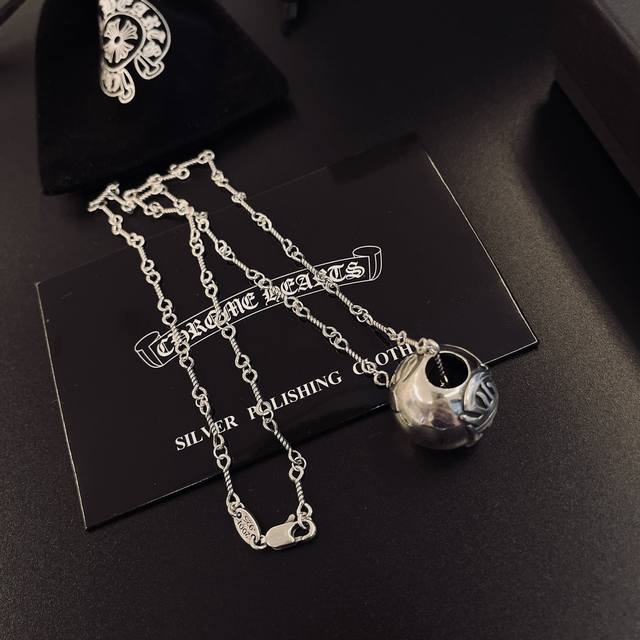 太帅爆了最新款 不爆不发 厂家直销 原版一比一复刻 克罗心复古项链