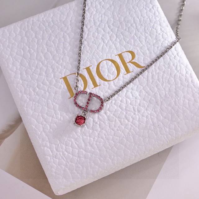Dior 迪奥 新款 项链一致专柜品质，黄酮材质+百搭时髦值得入手