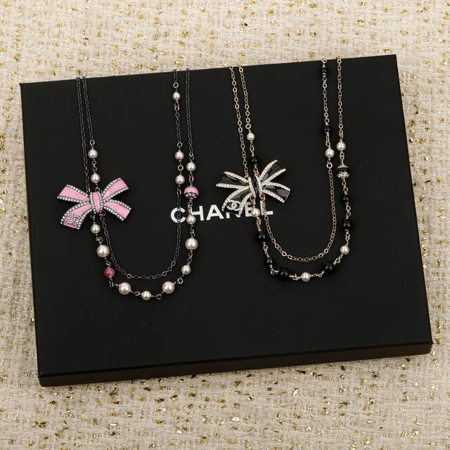 250575 我们出品 Zp18460！量大咨询客Fu 香 25B蝴蝶结双层珍珠链条项链 长度可调节秋冬新款绝美系列全网首发！爱了爱了蝴蝶结设计+Blingbl