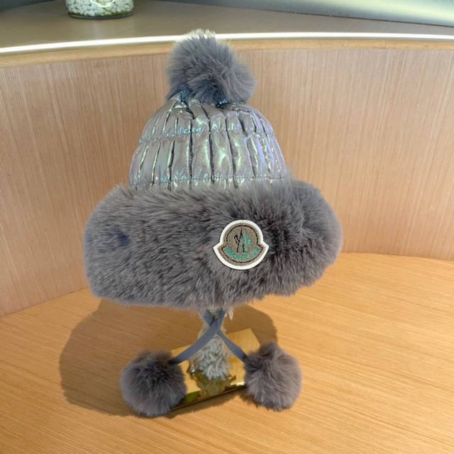 Moncler蒙口 新款冬保暖羽绒加棉雷锋帽，加厚女防风寒护耳帽子东北加厚骑行帽