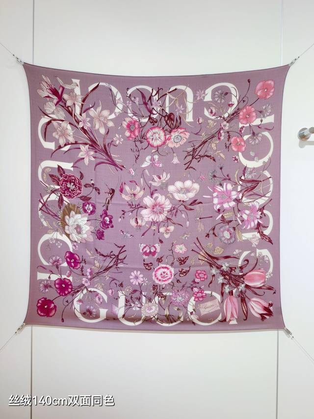 Rgc2519 双面同色 140X140Cm 70%羊绒30%真丝 古驰