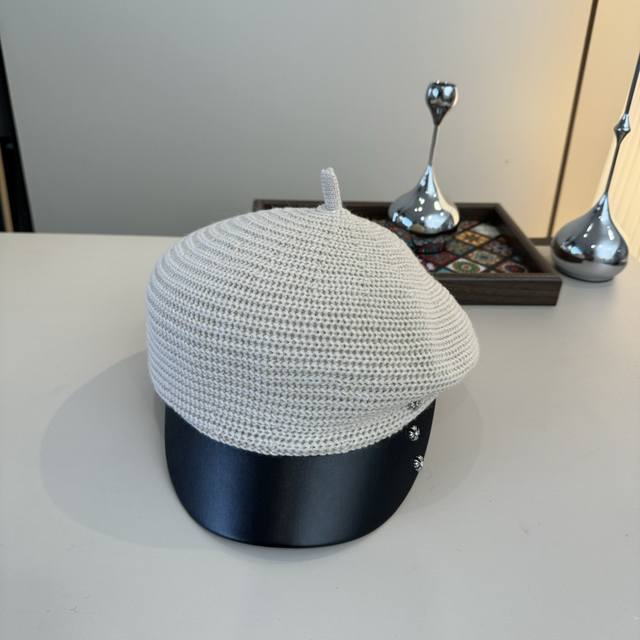 克罗心鸭舌骑士帽，定制款骑士帽，不规则 头围57Cm