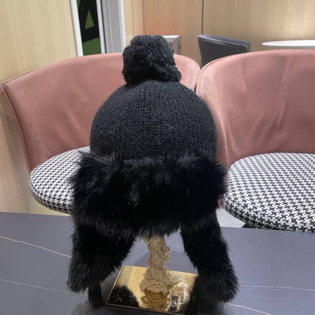 Dior迪奥 2025新款加绒雷锋帽子女防风防寒东北帽百搭加厚骑行护耳帽