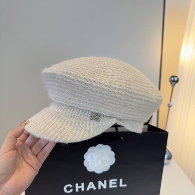 Dior迪奥羊毛画家鸭舌帽，百分百羊毛%面料，头围57Cm