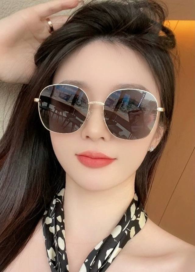 偏光系列太阳镜 原版出货Gucci网红超爆款经典奢华全球风 [亲亲] 时尚圆框太阳镜 气质非凡 经典大框款式太阳眼镜[篮球] 顶级品质 奢华Logo 正版板材质